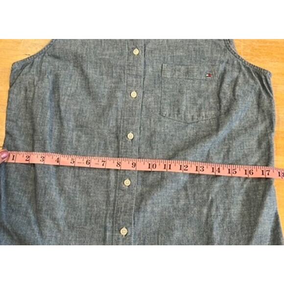 Tommy Hilfiger Sleeveless Chambray Collared Button Front Shirt Top Size S Preppy - Picture 12 of 13